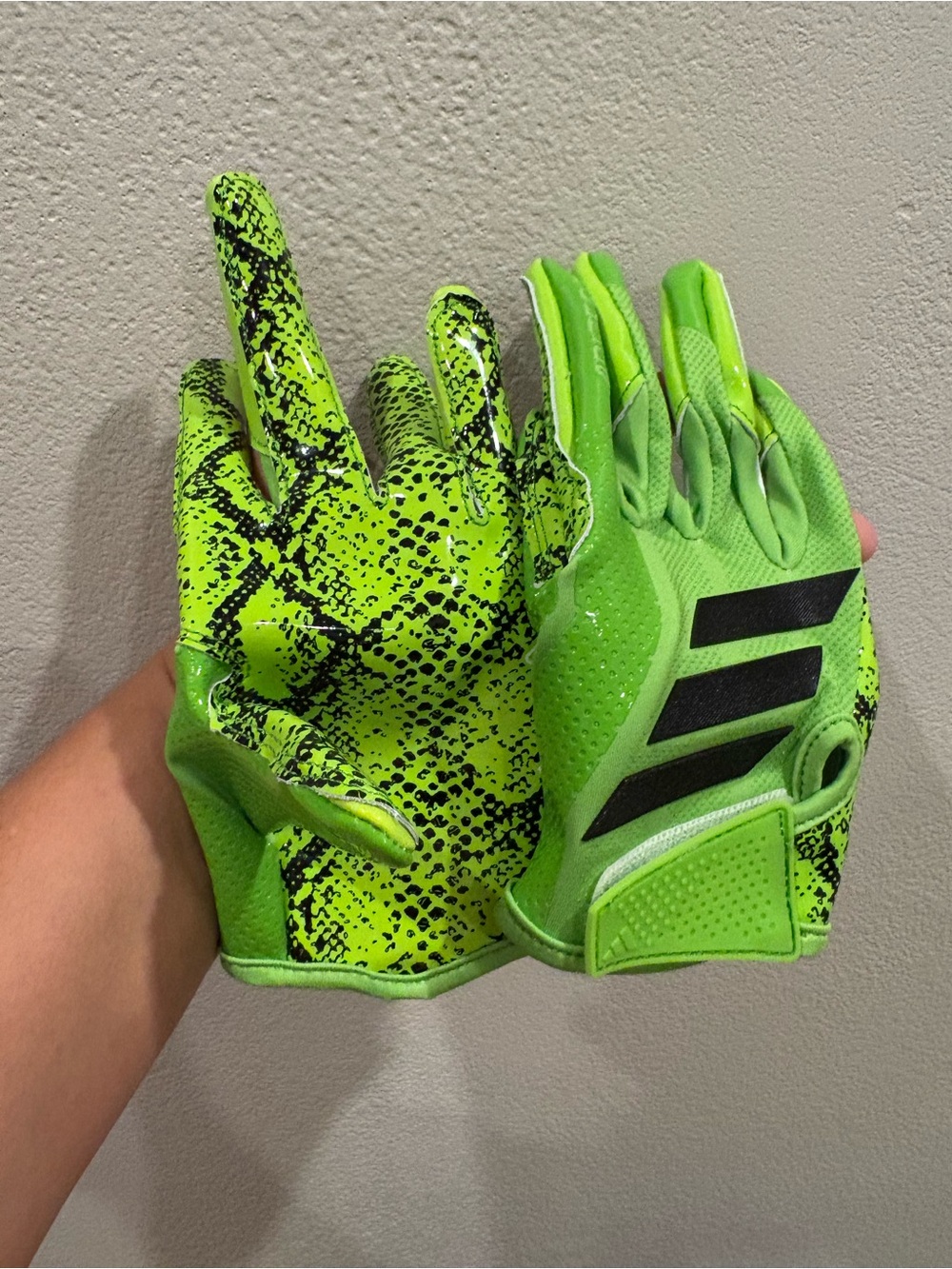 adidas Men's Adizero 15 Electric Exotic Speed Football Receiver Gloves Size M